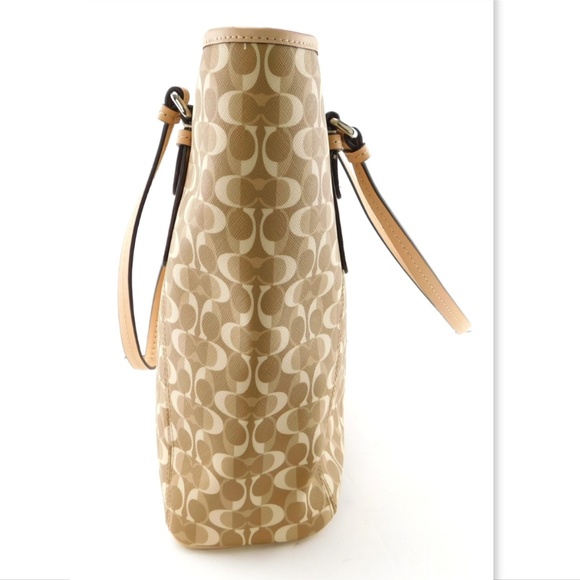 COACH Light Beige Signature C Logo PVC Tote Bag - Picture 5 of 12